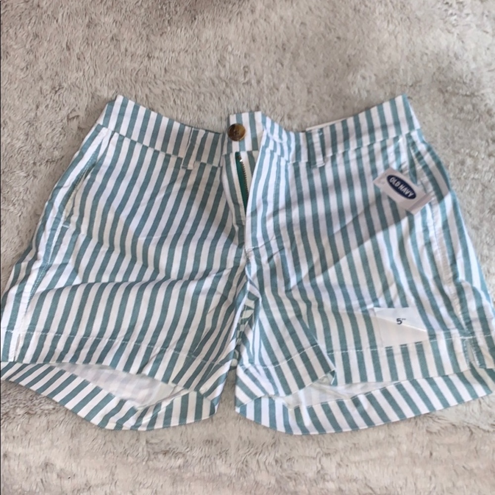 Everyday stripe shorts